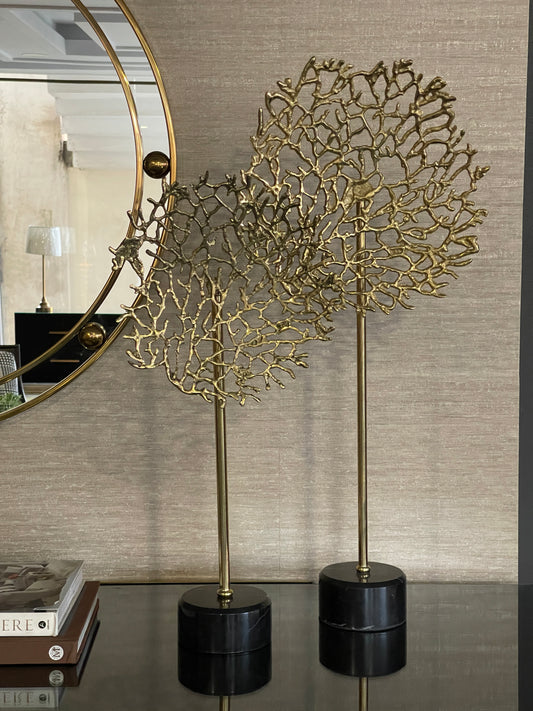 Na'vi Limited Edition Willow Tree Architectural Vignette in Heavy Brass